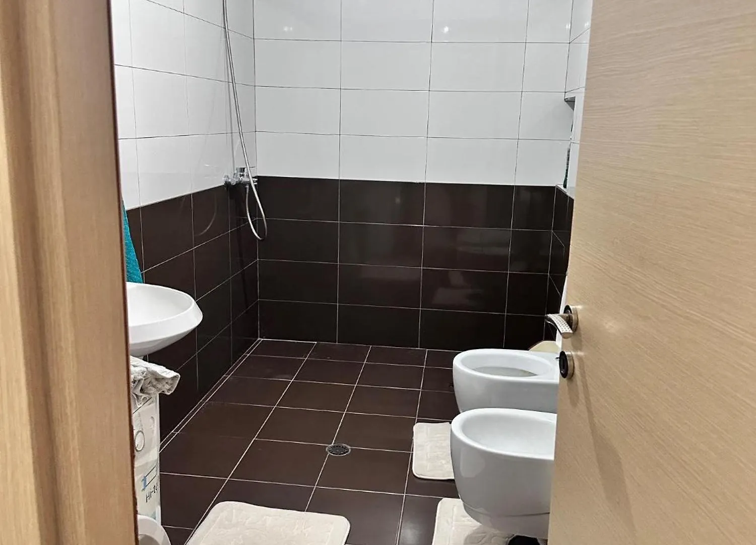 Hotel Elbasan Arena 0*,